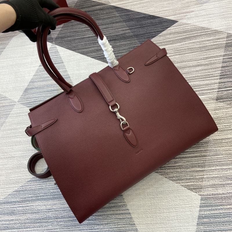 Gvc*1 tote bags